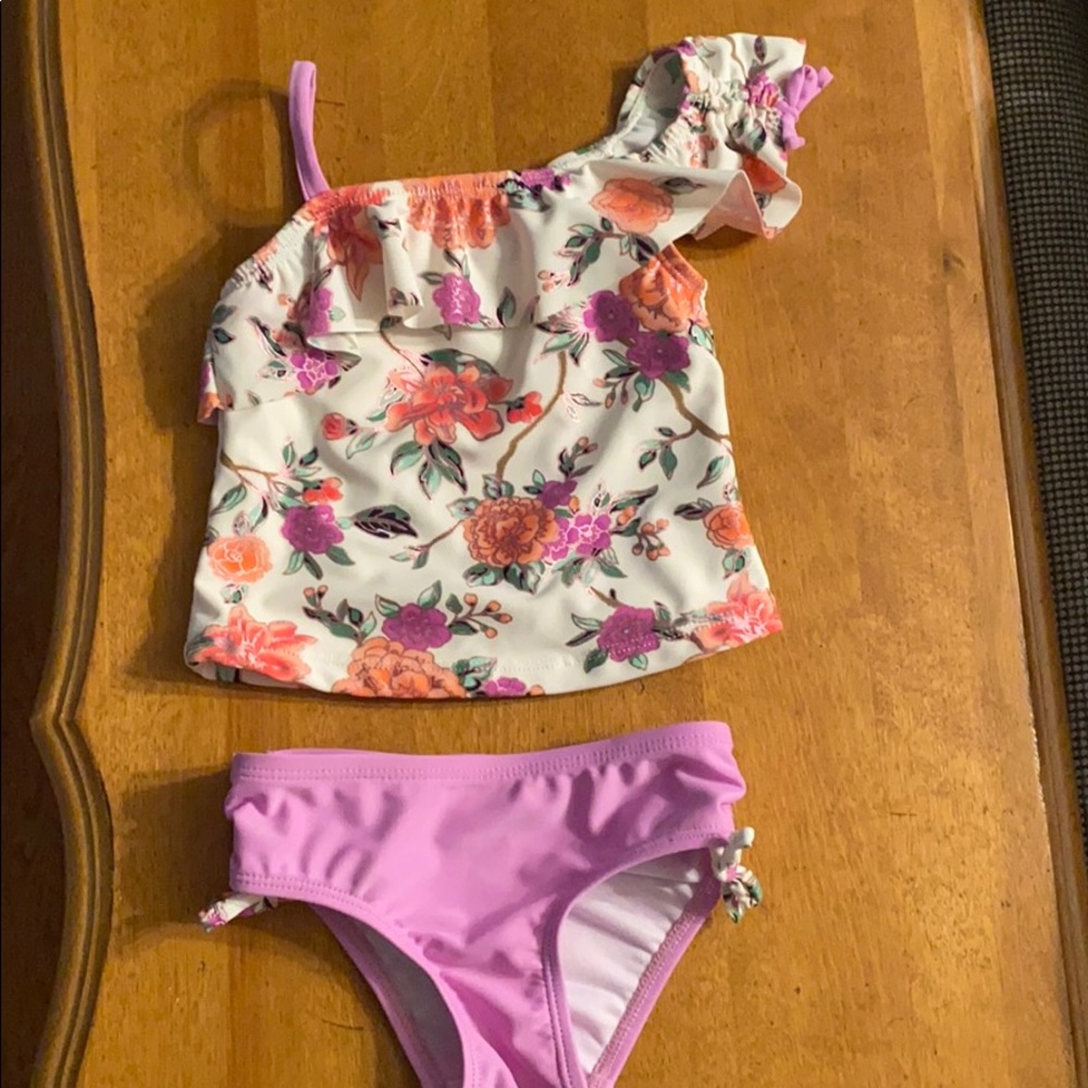 Tommy Bahama 2 piece suit